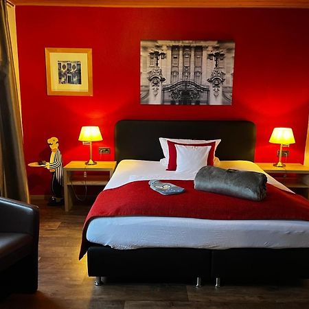 Henblas Hotel Neuenrade ภายนอก รูปภาพ