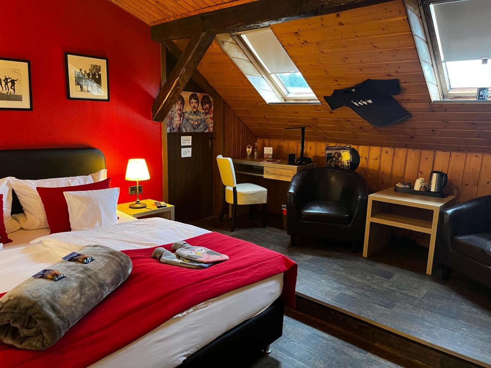 Henblas Hotel Neuenrade ภายนอก รูปภาพ