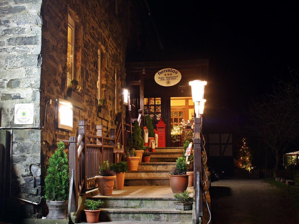 Henblas Hotel Neuenrade ภายนอก รูปภาพ